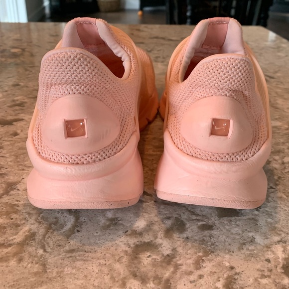 Nike Sock Dart - Picture 4 of 5